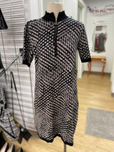 Load image into Gallery viewer, Calvin Klein sweater dress M
