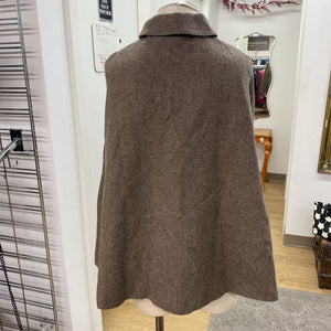 Goella Cape XS NWT