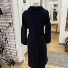 Load image into Gallery viewer, Babaton Connor Coat M
