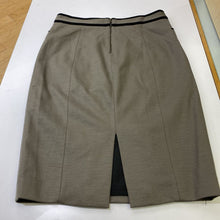 Load image into Gallery viewer, Judith &amp; Charles skirt 8
