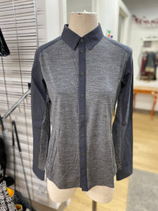 Icebreaker top M NWT