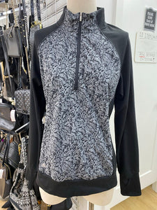 Adidas 1/4 zip pull over M