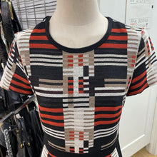 Load image into Gallery viewer, Boss dress 4
