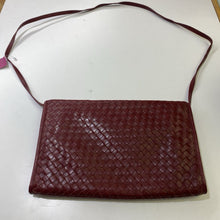 Load image into Gallery viewer, Etienne Aigner vintage leather handbag
