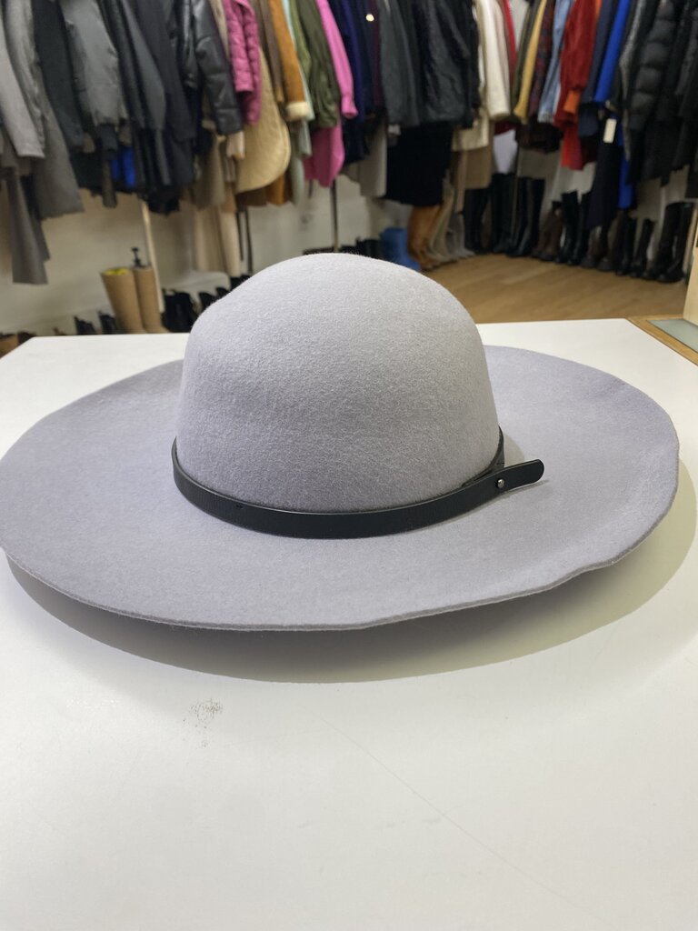 Love & Lore Floppy Wool hat NWT O/S