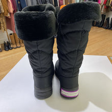 Load image into Gallery viewer, Pajar boots w ice grippers 40
