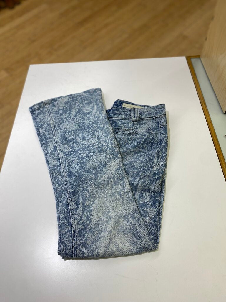 Pilcro paisley print jeans26