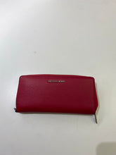 Load image into Gallery viewer, Michael Kors wallet
