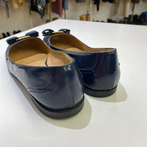 Salvatore Ferragamo flats 9