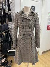 Load image into Gallery viewer, Lauren Ralph Lauren wool/blend houndstooth coat S
