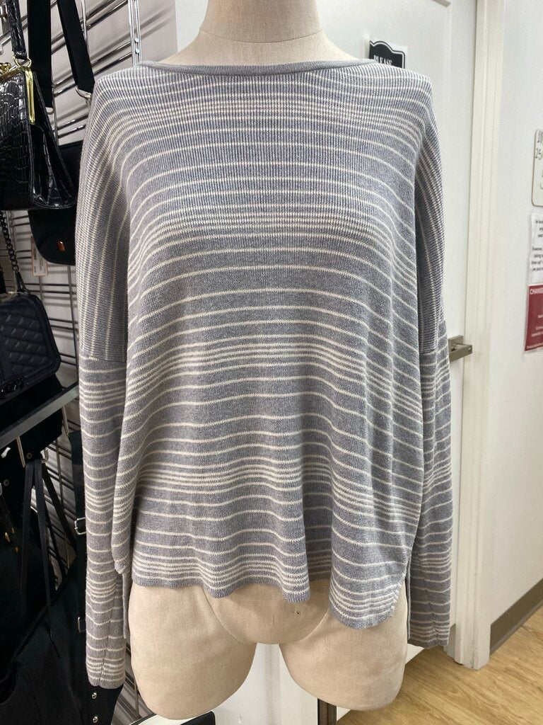 Eileen Fisher knit top L