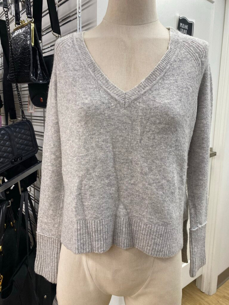 J Crew V neck sweater XS