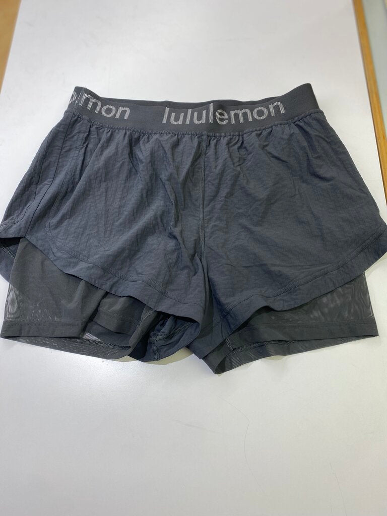 Lululemon shorts 12
