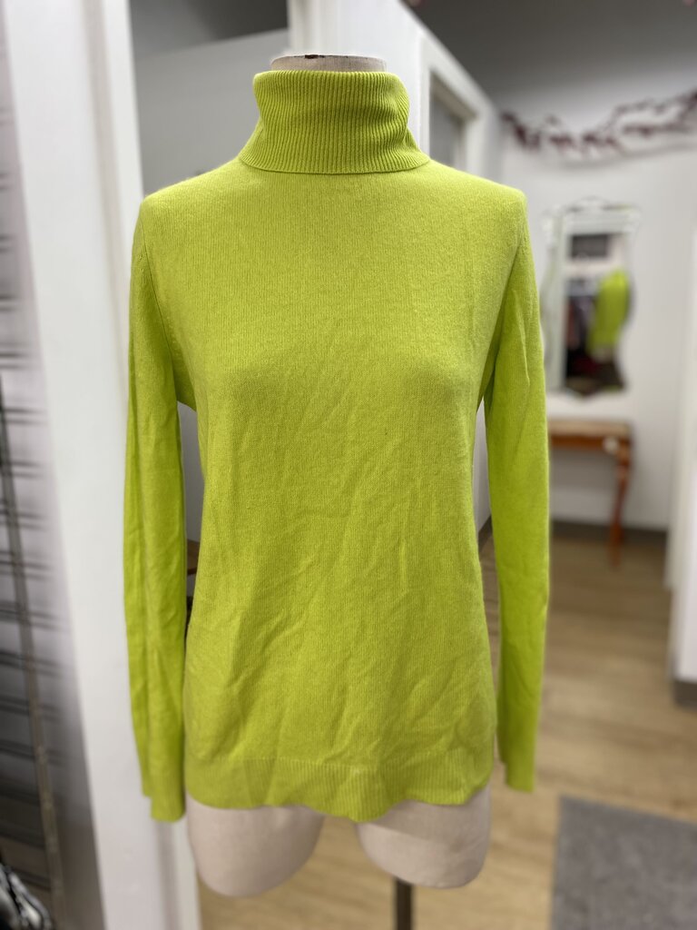 Lord & Taylor cashmere sweater XS