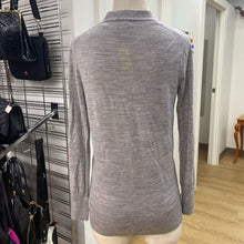 Load image into Gallery viewer, Gap Merino Wool XS
