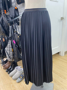 Aerie pleated maxi skirt NWT S
