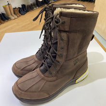 Load image into Gallery viewer, UGG Adirondack lll boots NWOT11
