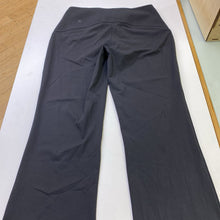 Load image into Gallery viewer, Lululemon pants 8

