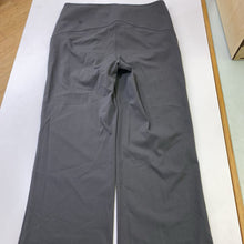 Load image into Gallery viewer, Lululemon pants 8
