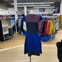 Load image into Gallery viewer, Sparrow Knit dress M
