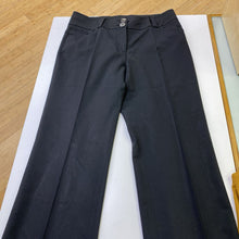 Load image into Gallery viewer, Burberry London dress pants 8
