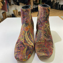 Load image into Gallery viewer, Hudson x Liberty London velvet/leather booties 39
