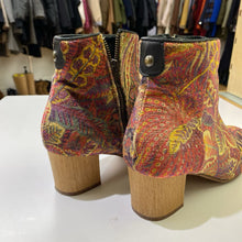 Load image into Gallery viewer, Hudson x Liberty London velvet/leather booties 39
