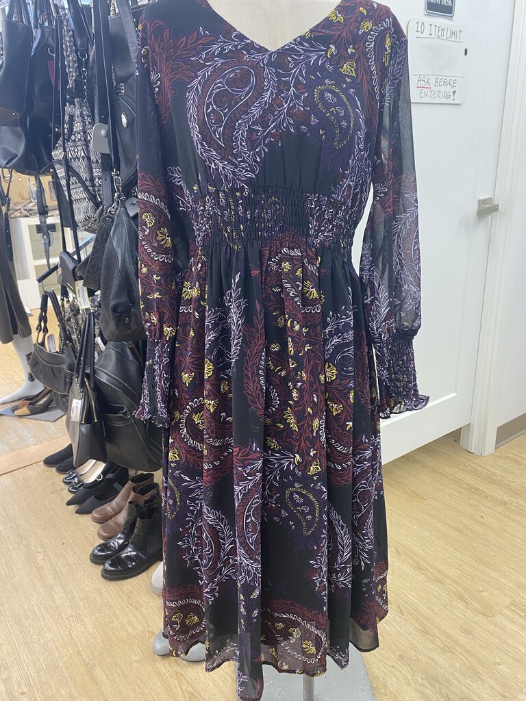 Melanie Lyne paisley print dress NWT 6