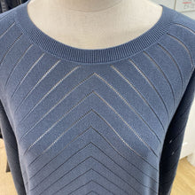 Load image into Gallery viewer, Banana Republic (outlet) pointelle light knit sweater M
