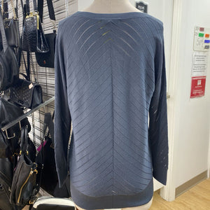 Banana Republic (outlet) pointelle light knit sweater M