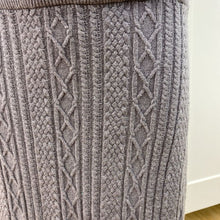 Load image into Gallery viewer, Cyrus knit skirt M
