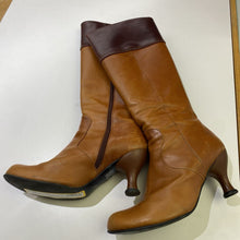 Load image into Gallery viewer, John Fluevog vintage boots 7.5
