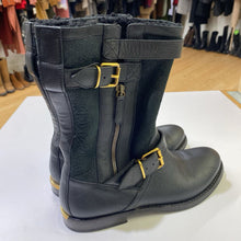 Load image into Gallery viewer, Burberry grantville boots 8
