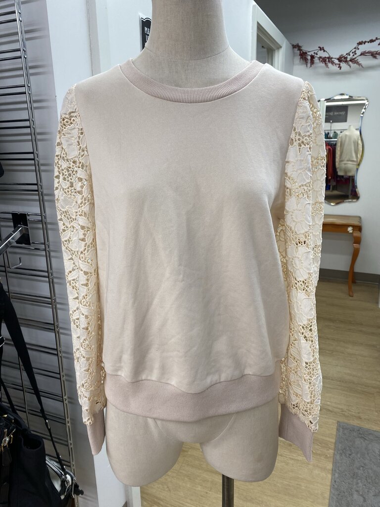 Heartloom lace sleeves sweatshirt NWT M