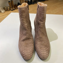 Load image into Gallery viewer, AGL snake print boots NWOT 41
