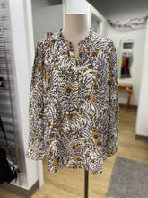Load image into Gallery viewer, Talbots top XL NWT
