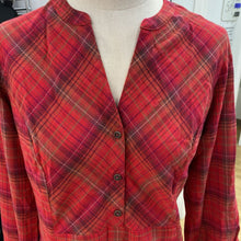 Load image into Gallery viewer, Royal Robbins plaid tunic M
