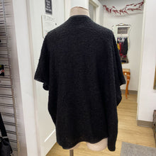 Load image into Gallery viewer, Sympli wool/blend boucle open cardi 4
