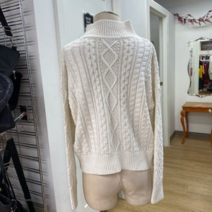 Banana Republic cotton/wool/blend sweater L