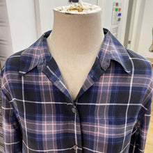 Load image into Gallery viewer, Equipment plaid silk top S
