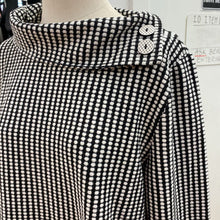 Load image into Gallery viewer, Habitat button detail sweater L
