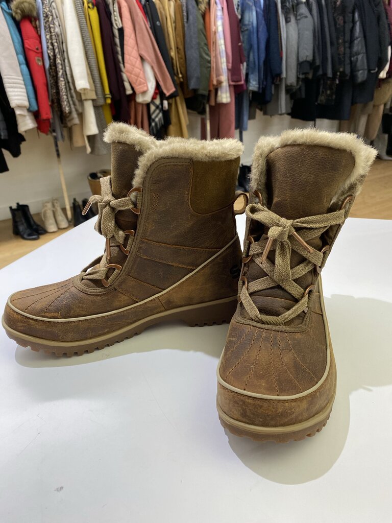 Sorel Tivoli ll waterproof boots NWOT 9