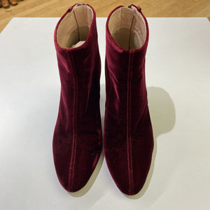 SJP BY SARAH JESSICA PARKER velvet booties 35