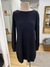 Load image into Gallery viewer, Theory cashmere tunic M
