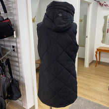 Load image into Gallery viewer, Koolaburra by UGG reversible long vest S
