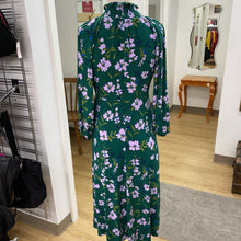 Load image into Gallery viewer, Maggy London floral midi dress 2
