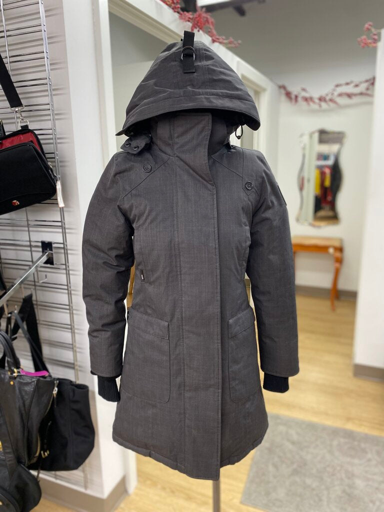 Nobis winter parka XS