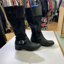 Load image into Gallery viewer, Timberland leather/nubuck unlined boots 8
