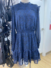 Load image into Gallery viewer, Dynamite Devyn dress NWT L
