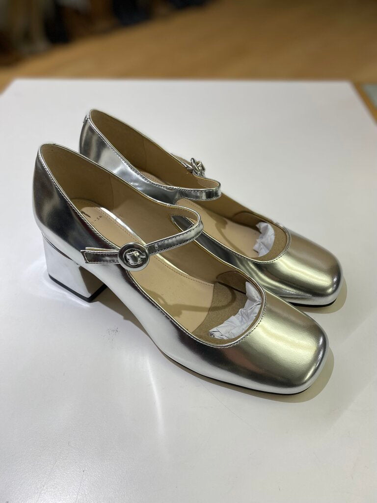 Marc Fisher square toe Mary Janes NWT 9